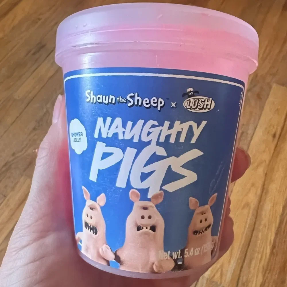 1 LEFT! Lush X Shaun the Sheep Naughty Pigs Limited Edition Shower Jelly